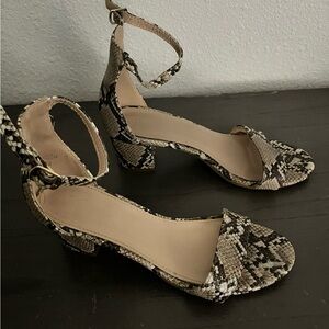 Snakeskin Patterned Women's Sandals